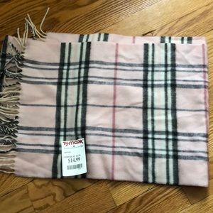 Pretty plaid scarf